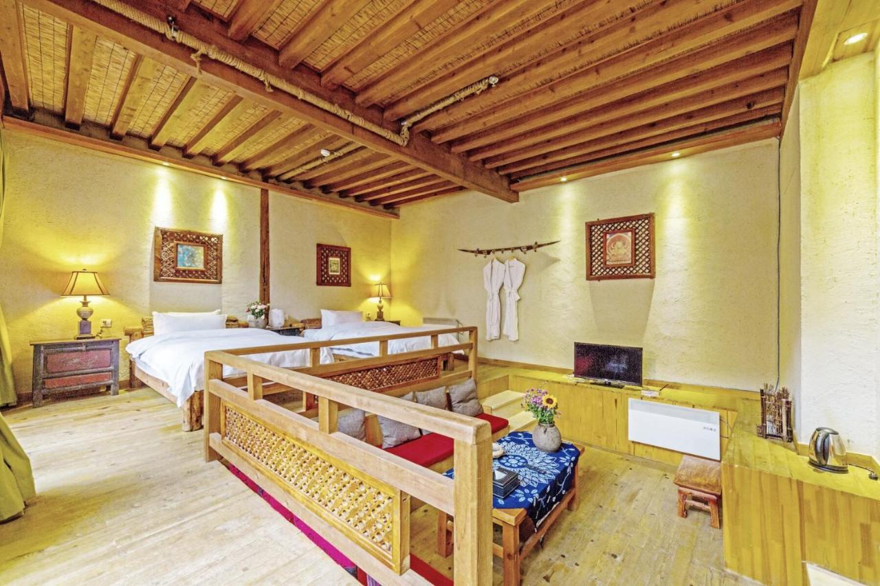 Lijiang Shuhe Yuefeng Resort Hotel Exterior foto